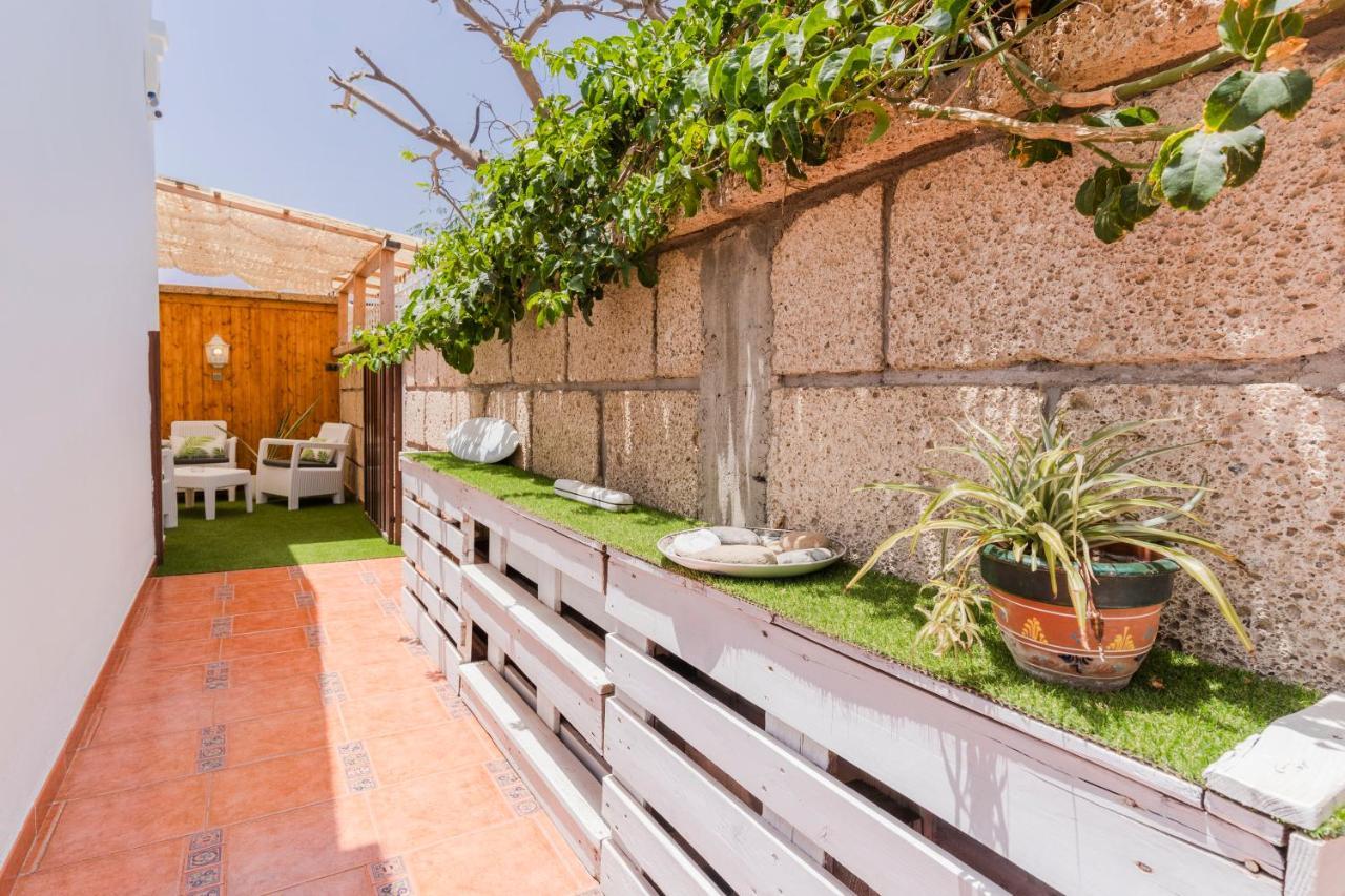 Guest House Villa Neon Tenerife Arona (Tenerife) Exterior foto